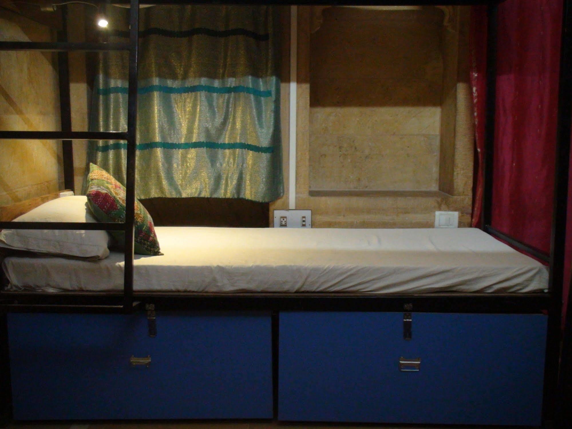 Hotel Oasis Haveli Jaisalmer (Adults Only) Ngoại thất bức ảnh